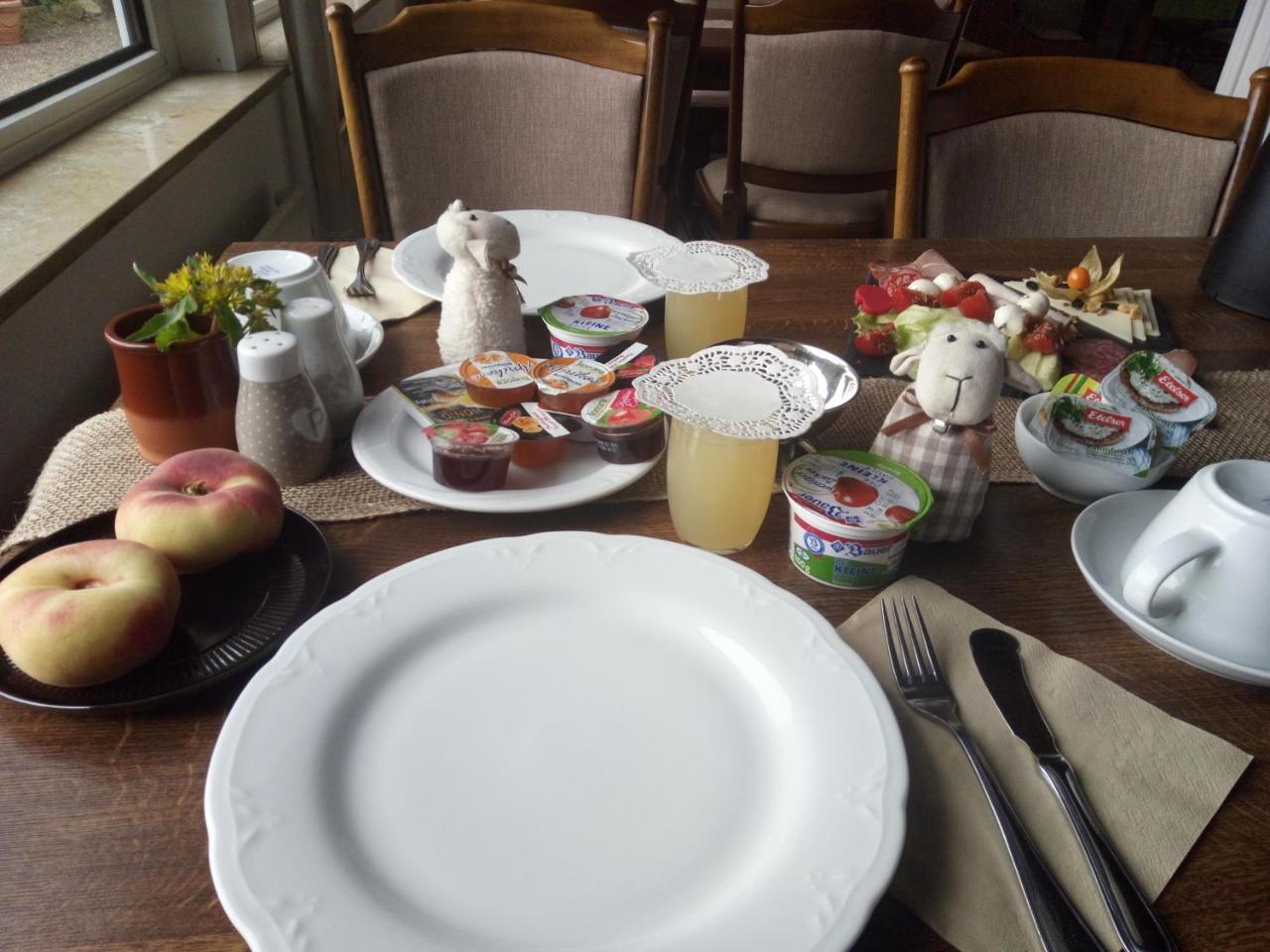 Landgasthaus Zu Den Erdfaellen Bad Pyrmont Kültér fotó